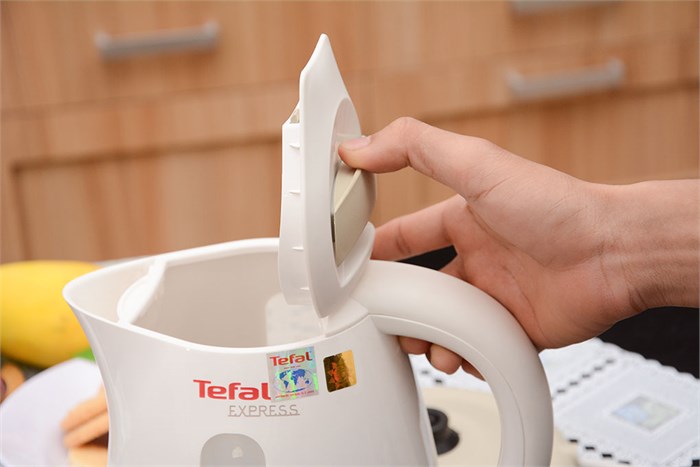 Bình siêu tốc Tefal 1.5 lít KO2991 Màu Trắng