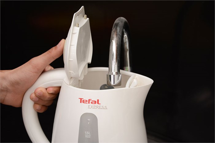 Bình siêu tốc Tefal 1.5 lít KO2991 Màu Trắng