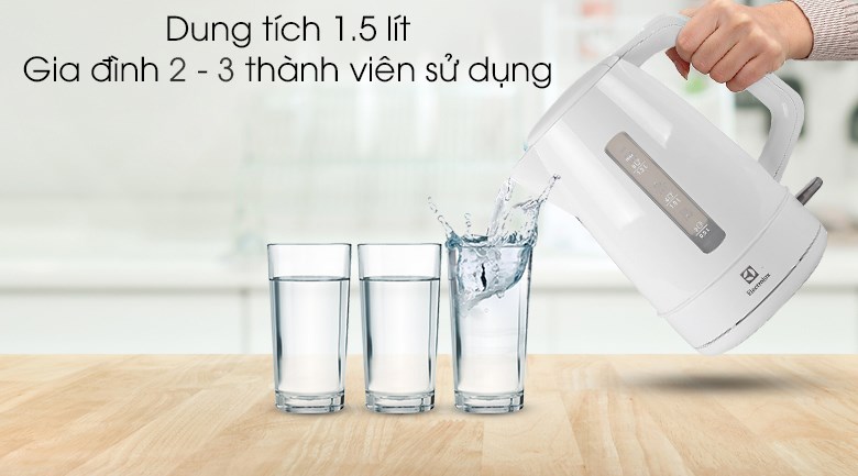 Bình siêu tốc Electrolux 1.5 lít EEK1303W