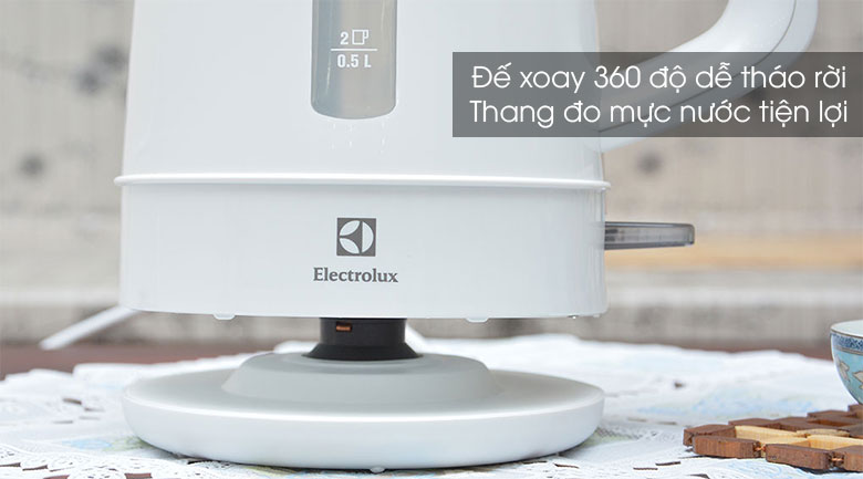 Bình siêu tốc Electrolux 1.5 lít EEK1303W