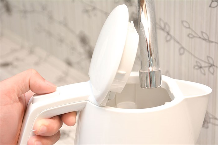 Bình siêu tốc Electrolux 1.5 lít EEK1303W Màu Trắng