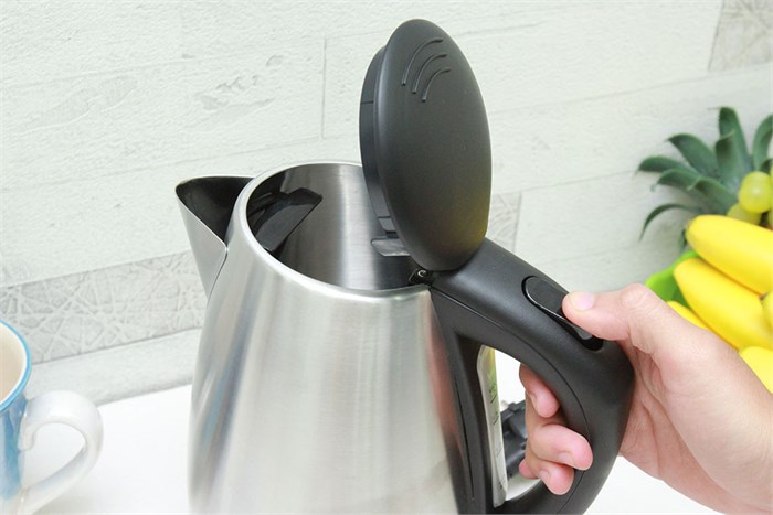 Bình đun siêu tốc Sunhouse 1.7 lít SHD1370 Màu Inox