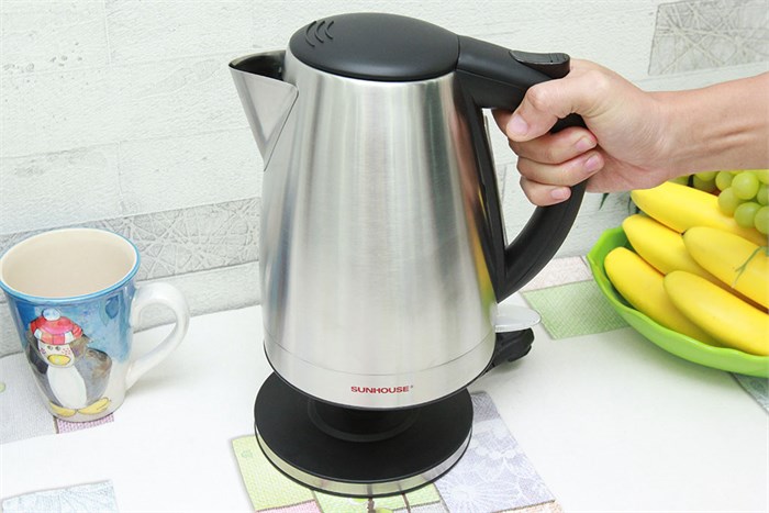 Bình đun siêu tốc Sunhouse 1.7 lít SHD1370 Màu Inox