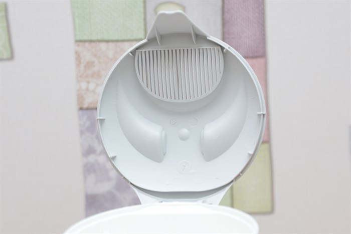 Ấm siêu tốc Zelmer 332.2 1.7 lít Màu Trắng - Xám