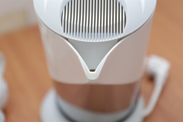 Ấm siêu tốc Zelmer 332.2 1.7 lít Màu Trắng - Xám