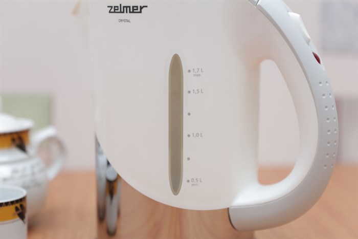 Ấm siêu tốc Zelmer 332.2 1.7 lít Màu Trắng - Xám