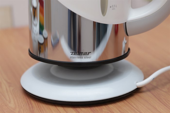 Ấm siêu tốc Zelmer 332.2 1.7 lít Màu Trắng - Xám
