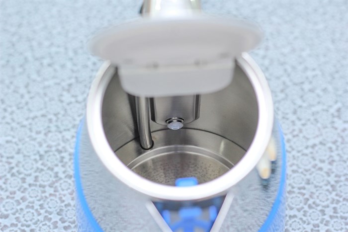 Bình đun siêu tốc Aqua 1.7 lít AJK-F615 (BL) Màu Xanh ngọc