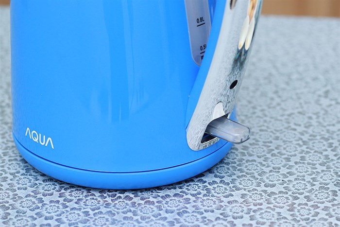 Bình đun siêu tốc Aqua 1.7 lít AJK-F615 (BL) Màu Xanh ngọc