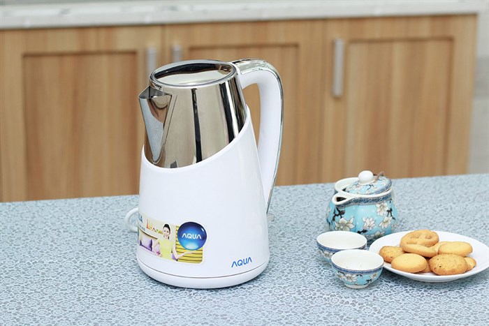 Bình đun siêu tốc Aqua 1.7 lít AJK-F615 (BL) Màu Trắng