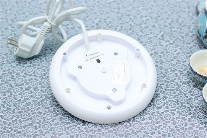 Bình đun siêu tốc Aqua 1.7 lít AJK-F615 (BL) Màu Trắng