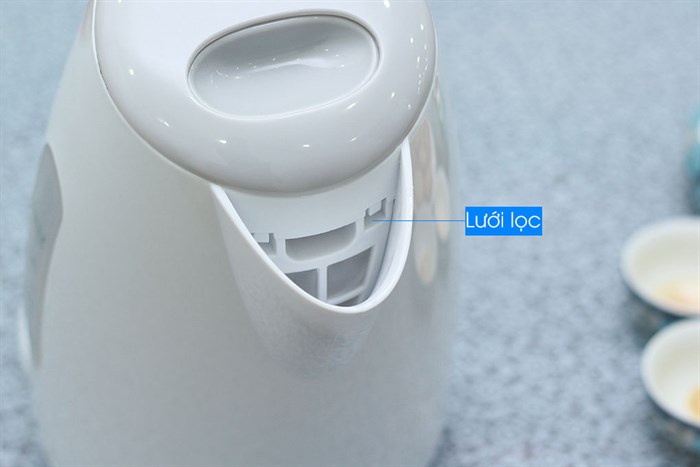 Bình đun siêu tốc Panasonic 1.7 lít NC-GK1WRA Màu Trắng