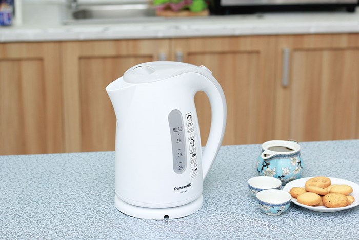 Bình đun siêu tốc Panasonic 1.7 lít NC-GK1WRA Màu Trắng