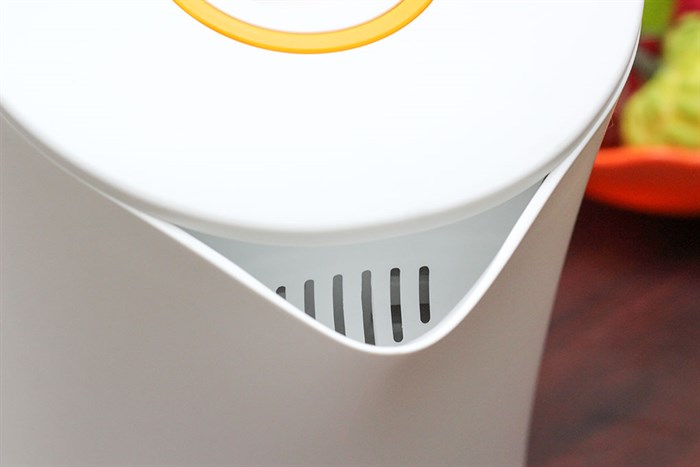 Bình đun siêu tốc Kangaroo 1.7 lít KG638 Màu Trắng - Cam