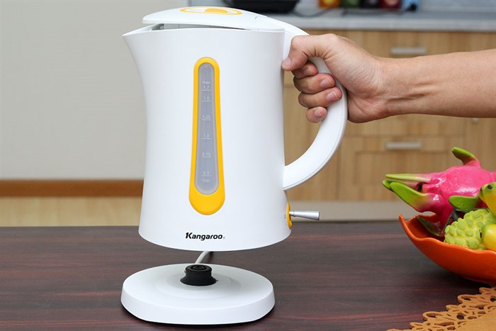 Bình đun siêu tốc Kangaroo 1.7 lít KG638 Màu Trắng - Cam