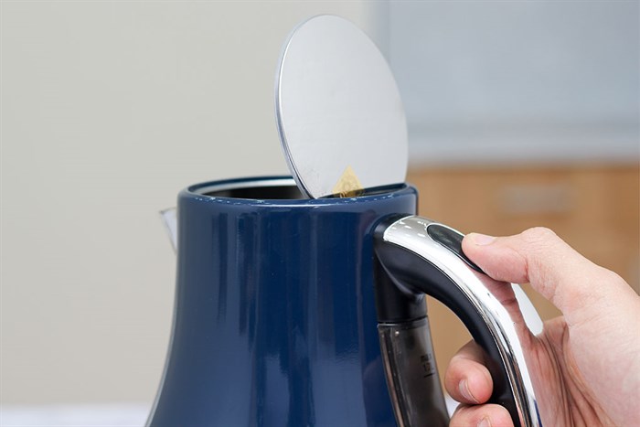 Bình đun siêu tốc Aqua AJK-F794 1.7 1.7 lít Màu Xanh đen