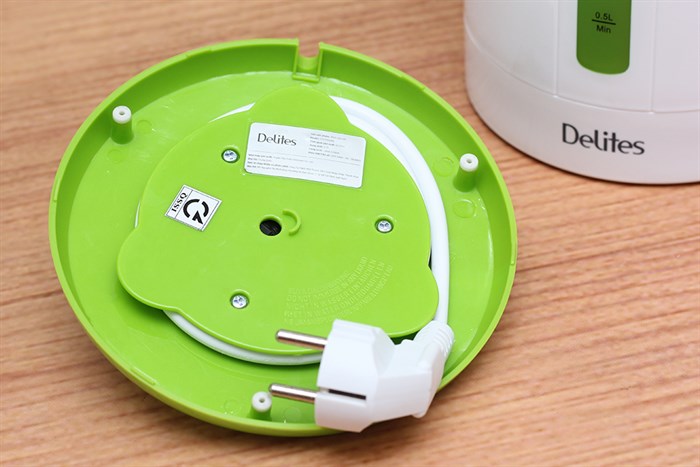 Bình đun siêu tốc Delites 1.7 lít ST17P01WG Xanh lá Màu Trắng - Xanh lá