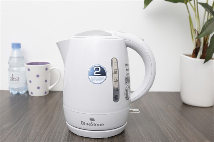 Bình đun siêu tốc BlueStone 1.2 lít KTB-3311 Màu Trắng