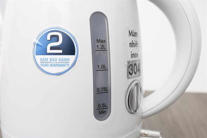 Bình đun siêu tốc BlueStone 1.2 lít KTB-3311 Màu Trắng