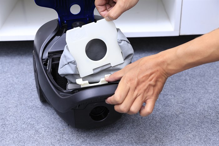 Máy hút bụi dạng hộp Panasonic MC-CG371AN46 Màu Xanh ngọc