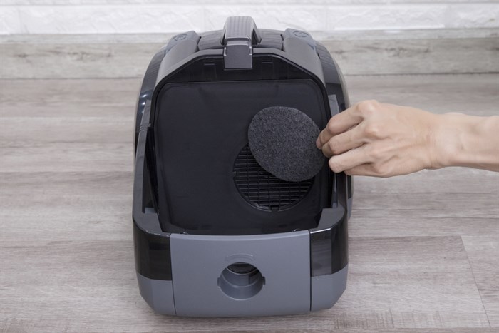 Máy hút bụi Panasonic MC-CL565KN46 2000W Màu Đen