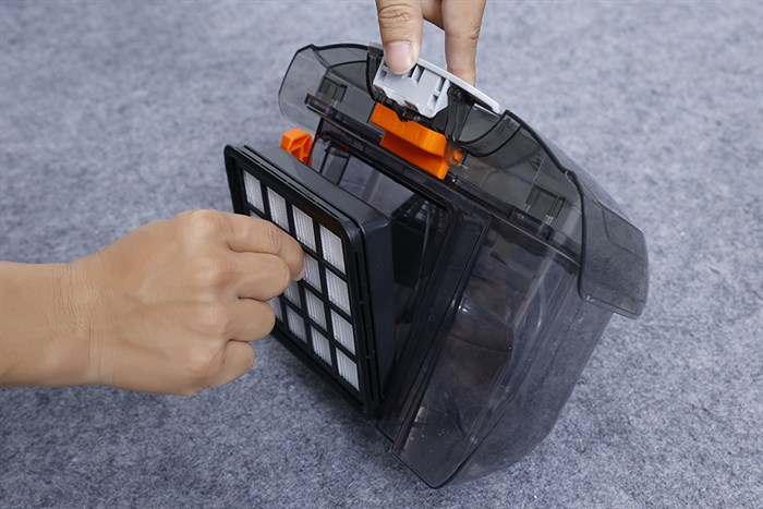 Máy hút bụi dạng hộp Electrolux Z1231 Màu Xanh lá