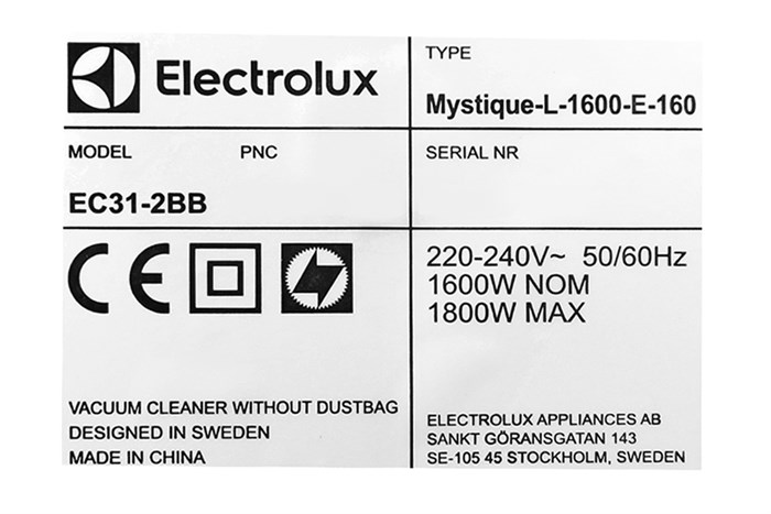 Máy hút bụi dạng hộp Electrolux EC31-2BB