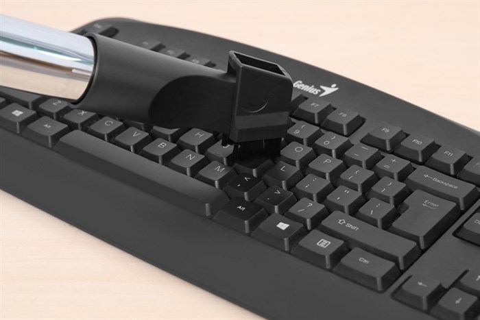 Máy hút bụi dạng hộp Electrolux EC41-6CR Màu Đỏ