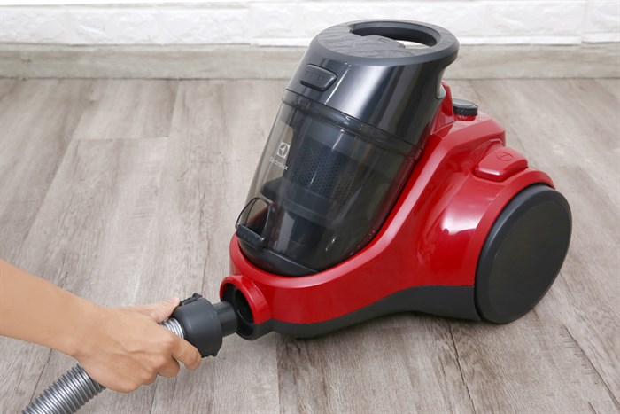 Máy hút bụi dạng hộp Electrolux EC41-6CR Màu Đỏ