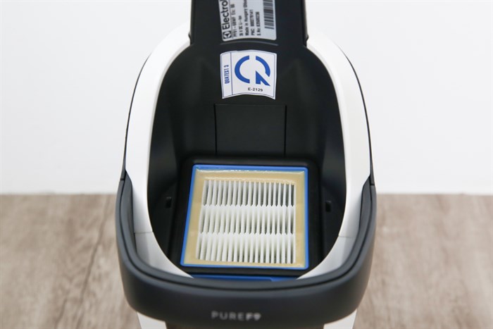 Máy hút bụi cầm tay Electrolux PF91-6BWF Màu Trắng