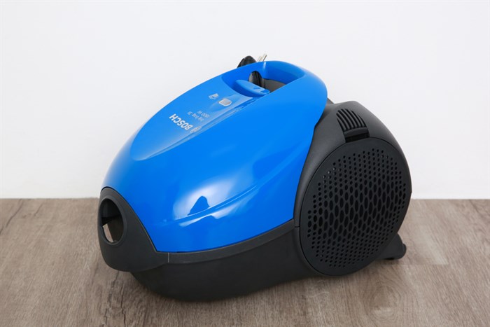 Máy hút bụi dạng hộp Bosch HMH.BSM1805RU Màu Xanh Dương