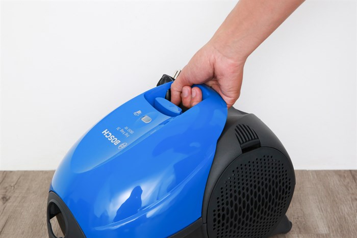 Máy hút bụi dạng hộp Bosch HMH.BSM1805RU Màu Xanh Dương