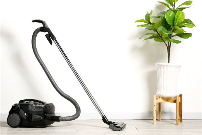 Máy hút bụi dạng hộp Panasonic MC-CL575KN49 Màu Đen