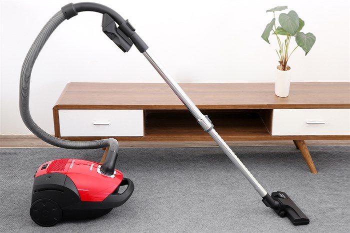 Máy hút bụi dạng hộp Panasonic MC-CG525RN49 Màu Đen - Đỏ
