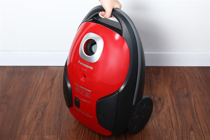 Máy hút bụi dạng hộp Panasonic MC-CJ911RN49 Màu Đỏ