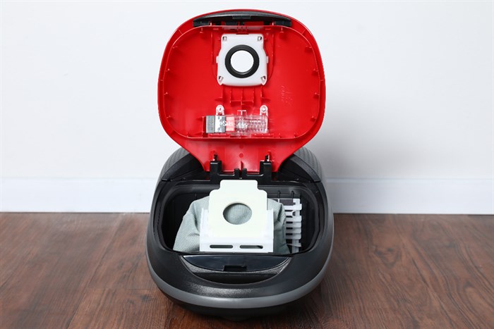 Máy hút bụi dạng hộp Panasonic MC-CJ911RN49 Màu Đỏ