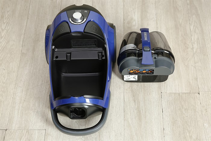 Máy hút bụi dạng hộp Samsung VCC8836V36/XSV Màu Đen - xanh dương