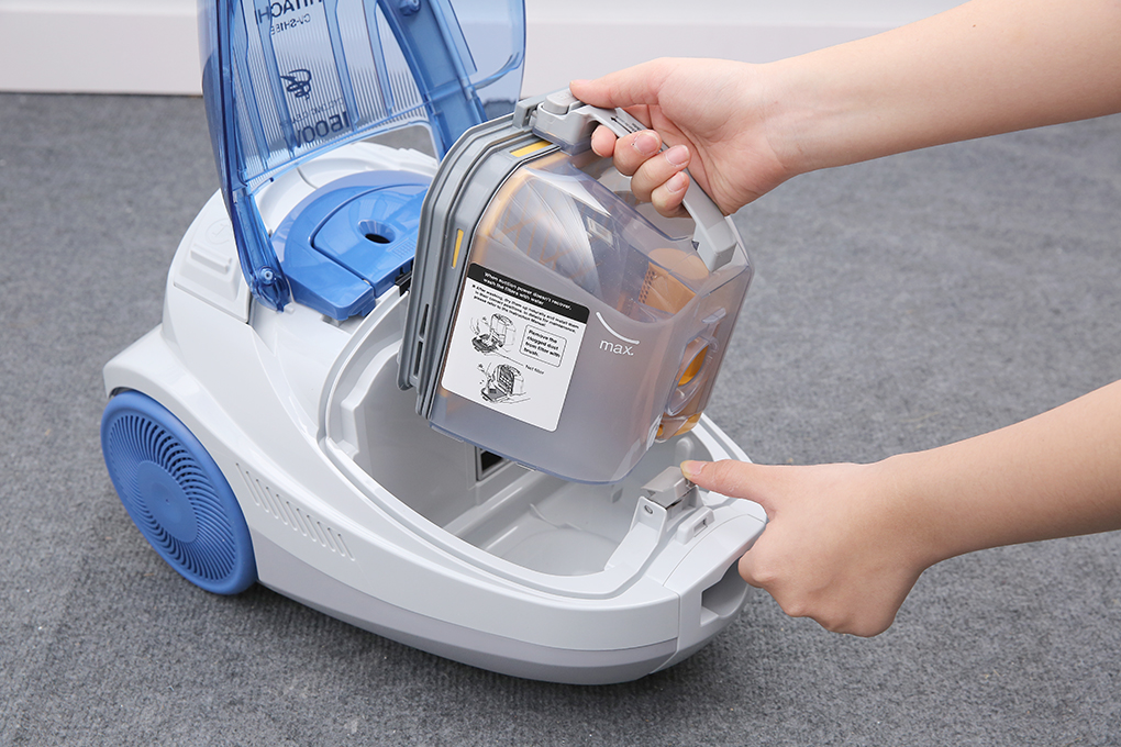 Máy hút bụi dạng hộp Hitachi CV-SH18E BL Màu Xanh Dương