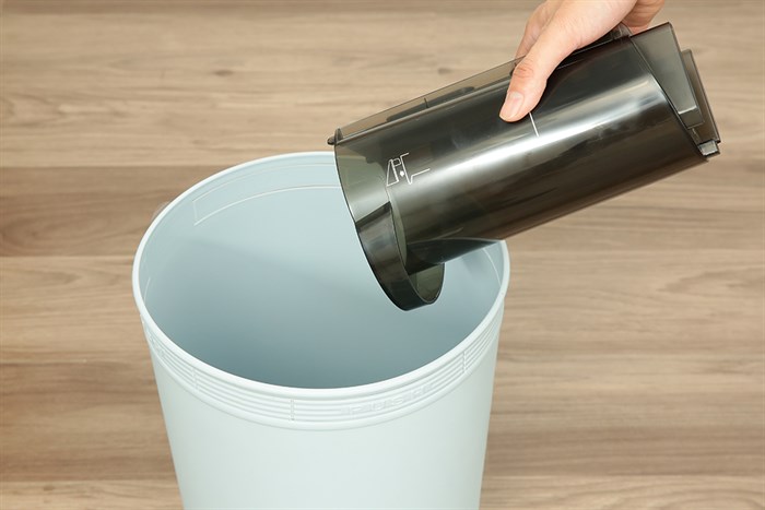 Máy hút bụi lau nhà Midea MWD-X8 Màu Trắng - Đen