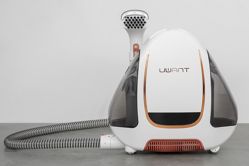 Máy hút và giặt đa năng Uwant B100 giúp làm sạch các vết bẩn cứng đầu trên thảm, đệm một cách nhanh chóng