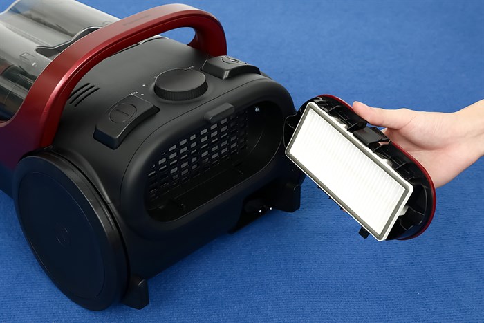 Máy hút bụi dạng hộp Panasonic MC-CL607RN49 Màu Đen - Đỏ