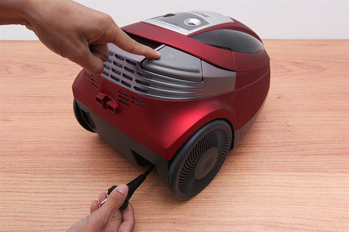 Máy hút bụi Hitachi CV-SU23V 2300 W Màu Đen - Đỏ