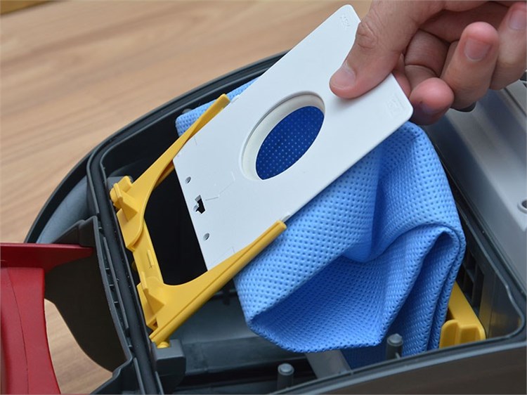 Máy hút bụi Samsung VC4137 Màu Đỏ