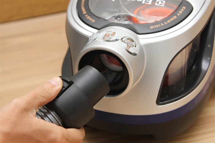 Máy hút bụi Electrolux ZTF7660 2100 W Màu Xanh Dương