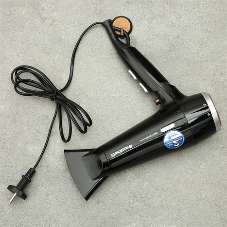 Máy sấy tóc 2200W Bluestone HDB-1861 Màu Đen