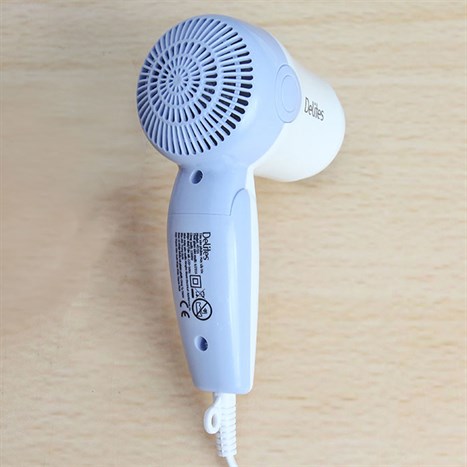 Máy sấy tóc 1000W Delites MST01 EMC BL Màu Trắng - Xanh