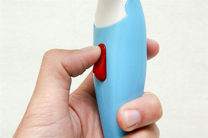 Máy sấy tóc Goldsun HD-GXD850 Màu Xanh ngọc