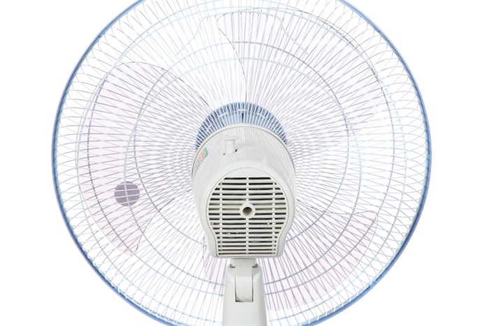Quạt bàn Senko 3 cánh B1612 47W Màu Xanh Dương