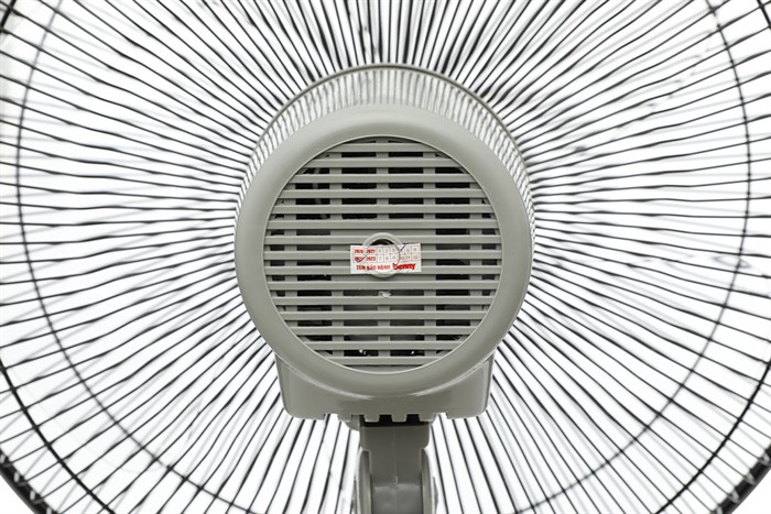 Quạt đứng Benny 3 cánh FM16GX 50W Màu Ghi