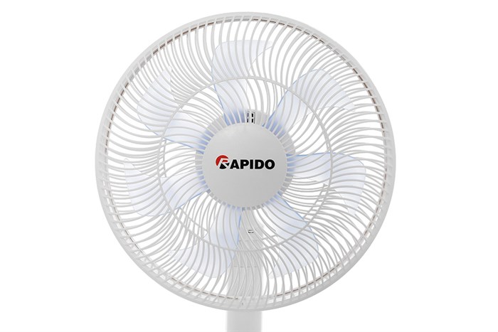 Quạt sạc điện Rapido 7 cánh RBF-30 30W Màu Trắng